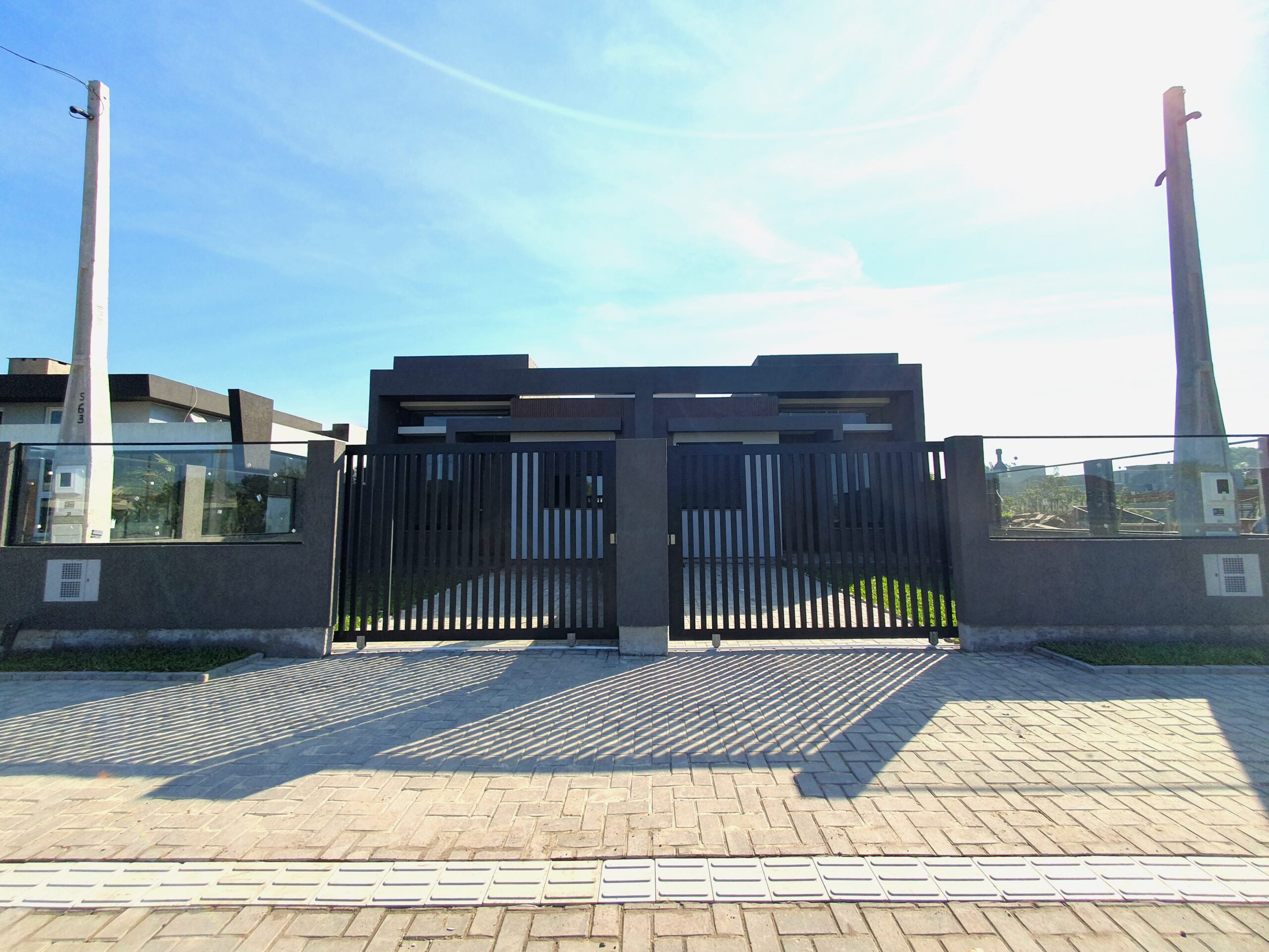 Av. Interbalneários, 2563 – CASA 01 (1)